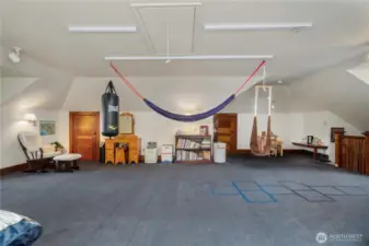 View 3 of 3rd Floor