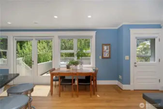 Breakfast Nook