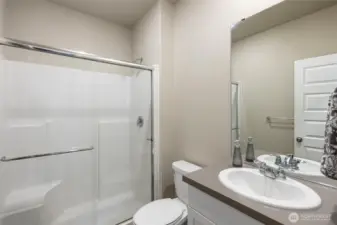 Main floor 3/4 bath