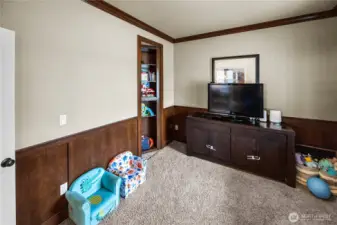 Den on the main