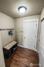 Come see the large garage!