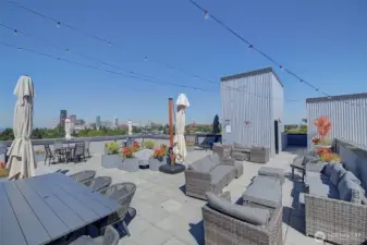 Newly updated roof top patio for homeowners use!