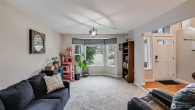 A great space for unwinding, a cozy seating area, or a fun rec spot—conveniently located right by the entrance!