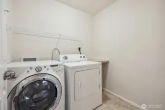 Washer and dryer stay as well.