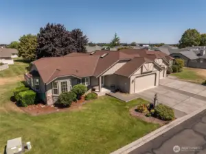 Welcome Home to Carefree Living in Downtown Sequim