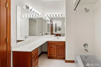 Main floor full bath.