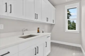 Upper Level: Laundry Room