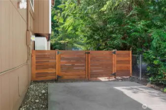 Fence to access the back, or park you RV or boat behind the fence.