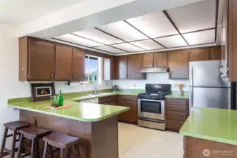 Original 1970's kitchen