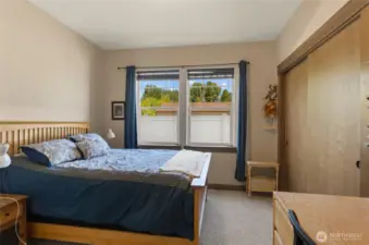 Bedrom 1