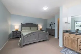 Primary bed room