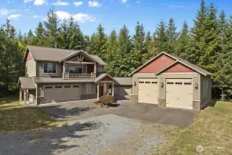 Welcome to this custom built home with ultimate privacy.