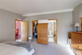 private bath off primary