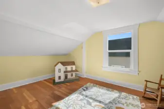 Upstairs 4th bedroom