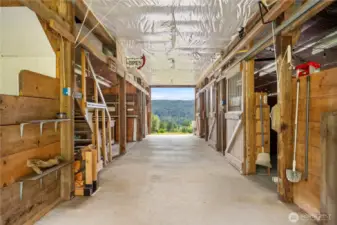 You even have sweeping valley and mountain views from your barn!