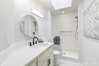 Upper bath with shower