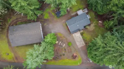 Ariel of Home and Shop