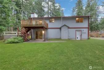 Back of Home w/Deck