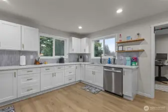 Open Kitchen
