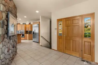 Enter your dream home on Lake Chelan