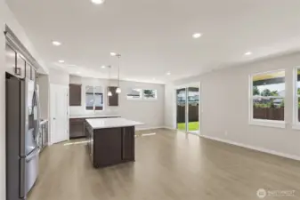 Open plan kitchen and dining offers lots of light!