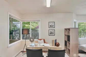 Retail or business use space on main floor