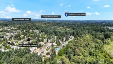 Minutes to I5 and an easy commute to JBLM.