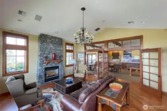 Solana Clubhouse