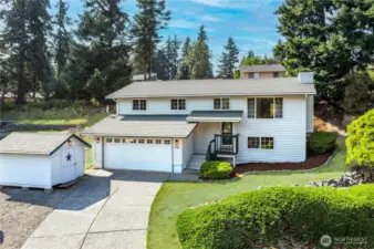 Welcome home! Silver Beach neighborhood home on sunny lot, remodeled and move in ready.