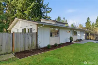 Front view of the home.