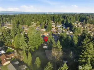 Live your best in this great University Place Home.