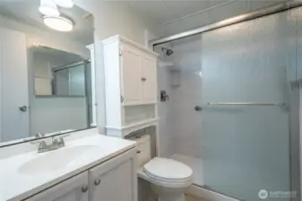 Hall Bathroom