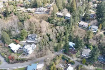 Ariel view helps visualize the path across the front, also the level mid-section where it would be logical to build.