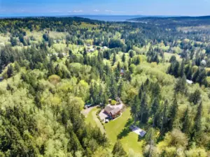 2.83 acres private oasis - Aerial view