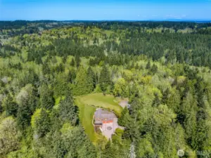 2.83 acres private oasis - Aerial view