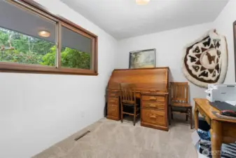 Upper Bedroom