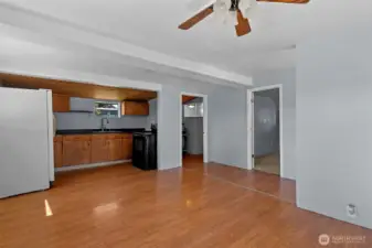 ADU - Livingroom & Kitchen