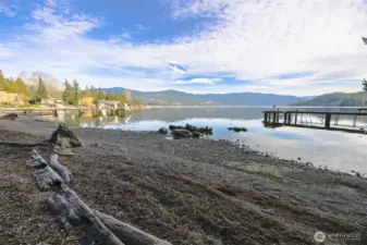 Dellesta Park community beach with kayak storage.