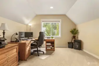 Upstairs recreational room