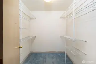 primary bedroom closet