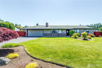 Beautifully appointed and maintained home!