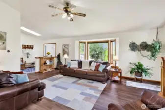 A large bay window brings in the light!
