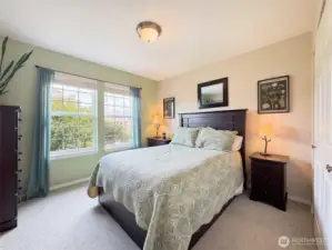 Guest bedroom 2