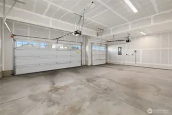 3 car garage