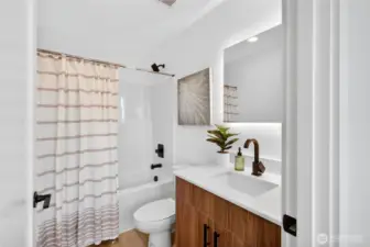 upstairs full bath