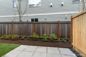 Photographs are for illustrative purposes only. Features, finishes, interior/exterior colors, landscaping and floorplan shown may vary from actual homes built.