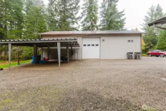 extra carports attached to 1500 square feet shop