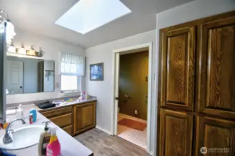 Primary 3/4 bath with walk in closet.