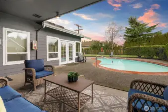 Great community with tons of amenities ~ water, sewer and garbage are included in reasonable HOAs.