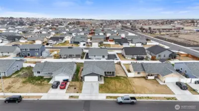 You can see the Park Orchard Elementary School just down the street.